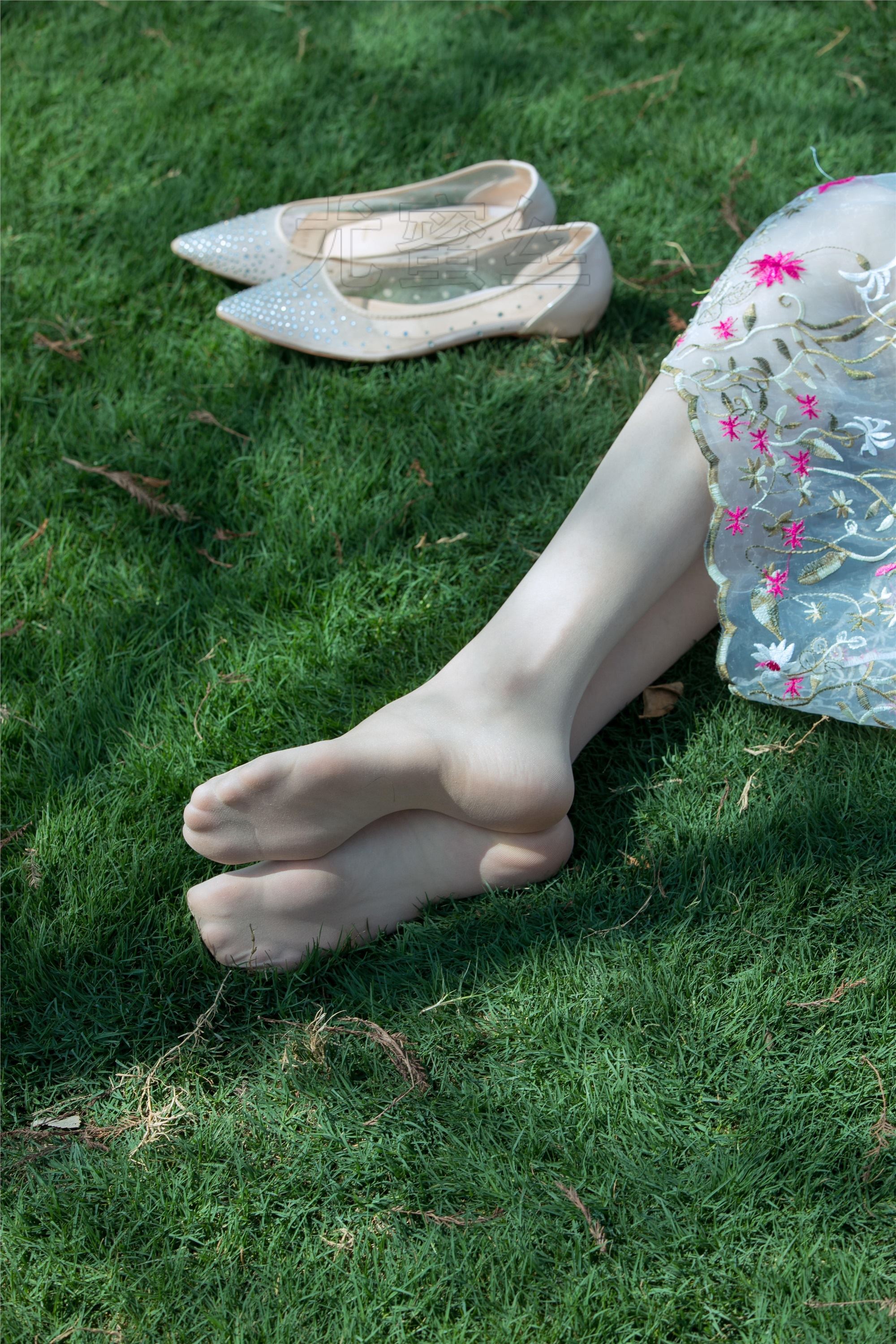 尤蜜丝 穿搭写真 NO.004